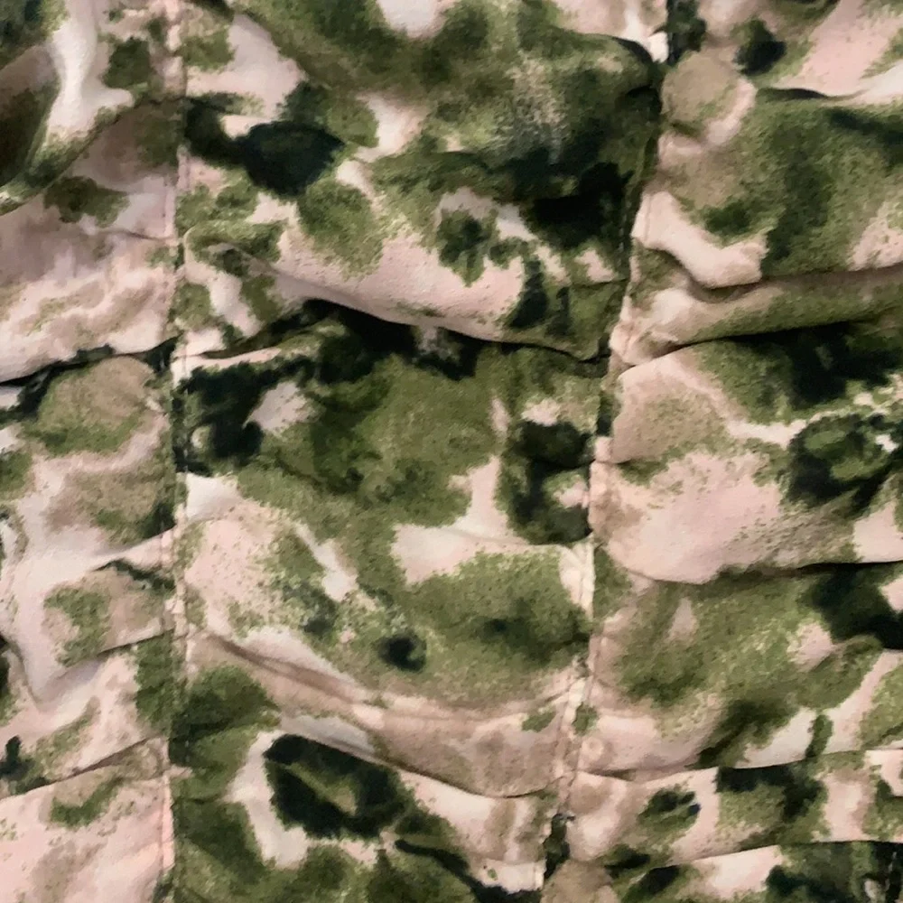 Open Edit Ruched Top - Picture 2 of 2